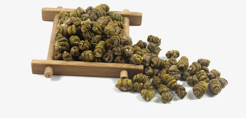 深山瑰宝——铁皮枫斗的养生奥秘